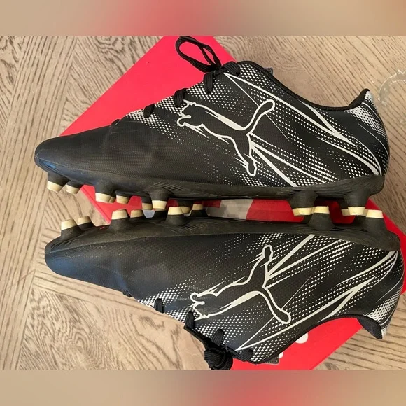 Puma Attacanto Firm Ground/Artificial Ground Junior Soccer Cleats - Picture 5 of 10